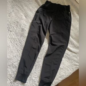 Black XS Cherokee infinity scrub set